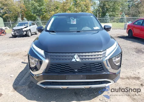 2022 Mitsubishi Eclipse Cross Se S-Awc/Se Special Edition S-Awc/Sel S-Awc/Sel Special Edition S-Awc из США, поврежденный, VIN JA4ATWAA2NZ001119